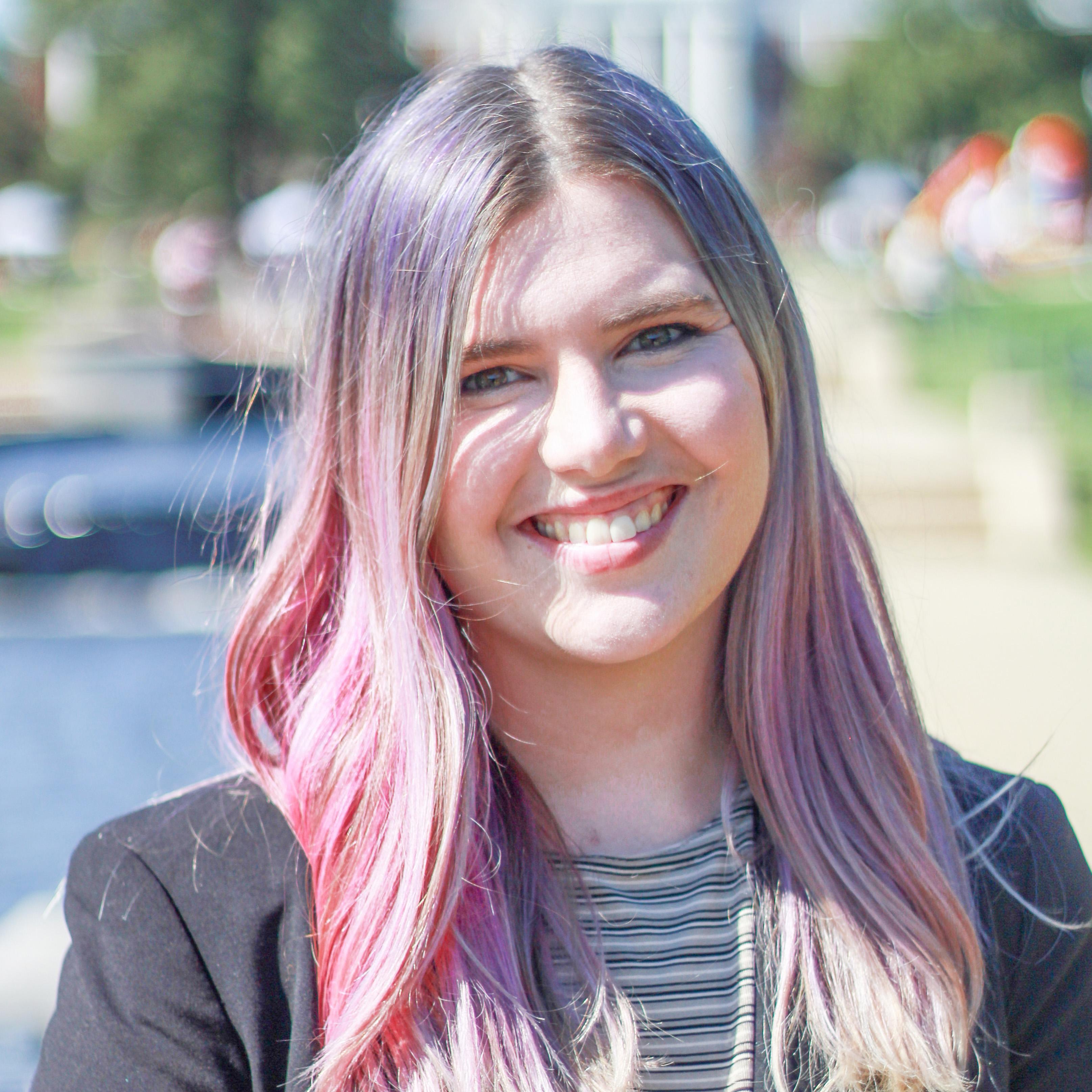 Portrait of Bailey Loughlin (she/her)